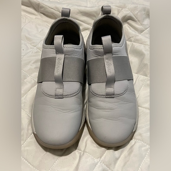 Clove Shoes Shoes - Clove Shoes - SOLO  - Color Fog  - Women size 8